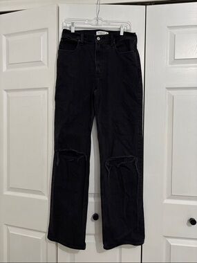 Abercrombie & Fitch Black High-Rise Relaxed Jeans with Knee Rips